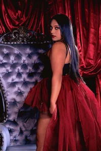 ellamontoya U BAD VAMPIRE Pic 3