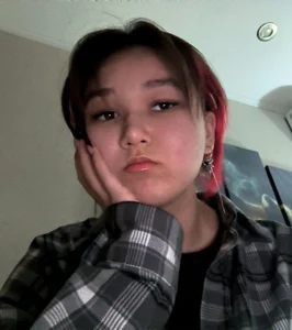 EvelinaKilner dangerous queen Pic