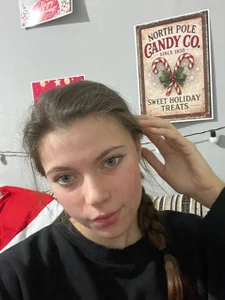 CutieAnny I'm with a tail ^_^ Pic 4