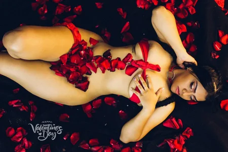 Camila_Torresss Public Immagine  4