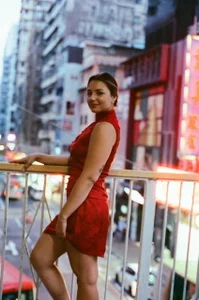 ThreeshaWhite HONG KONG 2 Immagine 