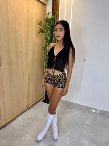 Your tigresses hot !! SOFIA ,LISA ,THIANA AND AMBAR de Little_dolls12  7 Imagens