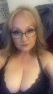 Ava-888 Public Gambar