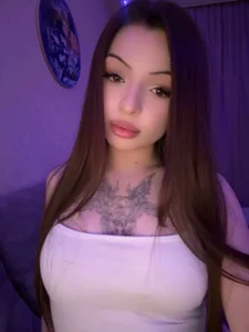 KyraShankles 😃🥵☺️ Immagine 