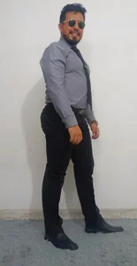 KalethBigDick Gray and black suit Hình