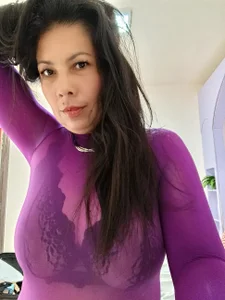 JaylaScott__ Purple soft lady 🪻 Billede 2
