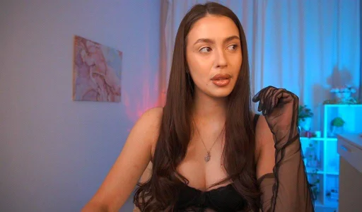 EmiliyaRoude I can be different Pic 2