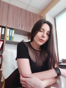 Emi-liaa Public Pic 2