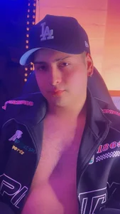 Public de RyanPrime_  4 Imagens