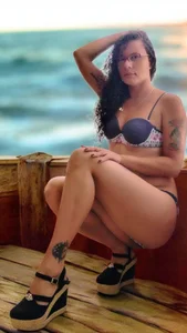 DayannaPink Hot Foto