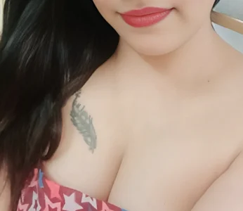 Hot_pooja2 Public Billede 6