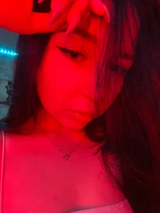 Between Shadows de Necusharon  Imagens