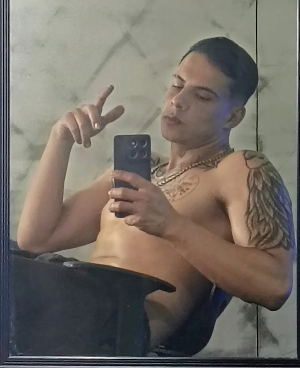 Dustin_Sonne Právě oblíbené foto 6599