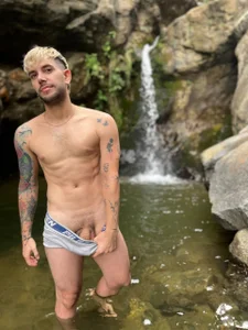 jake_bunny1 very sexy body slika 2