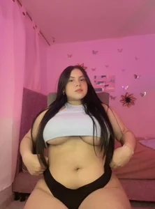 Dominic_Schmit01: 🦋🩵 ( 2 фото)