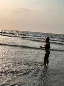 Ania_jonesのthe beach and meの 8枚の写真