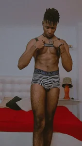 Public de tory_bbc  2 Imagens