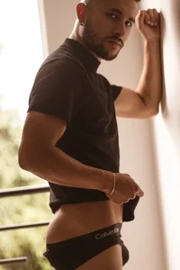 Valentinoford kullanıcısının Black! albümü -  fotoğraf