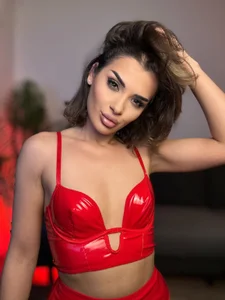 NaughtyChloe kullanıcısının Public albümü -  5 fotoğraf