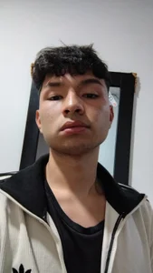 Liam_Sean Public Gambar 2