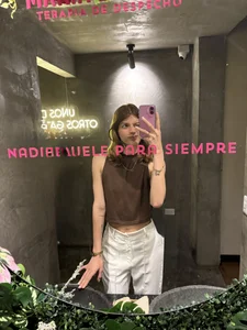 Nora_Vennucci Karaoke 🎤 Foto 5