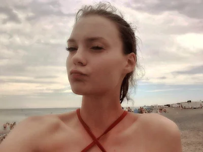 Betty_Holt Public รูป  4