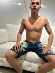 zacariasss_ Public صورة واحدة|zacariasss_ Public صورتان|zacariasss_ Public  5 صور|zacariasss_ Public  5 صورة