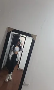 Zdjęcia naughtyyindiann Public:  2