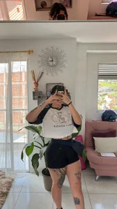 MissCharlottte_18 Gym time Pic