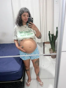 preggy / grávida de myamillor Foto