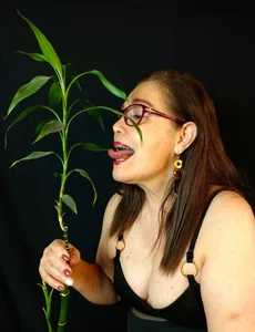 Zdjęcia Vicky_Rosse Wine or heels, or both together:  4