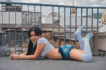 alisson_sanders A little sport and sweat? Pic 7