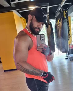 gym time od anthonylatynxd  3 snímek