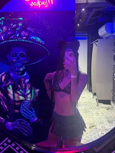 sexy_mich_18 Public Pic 5