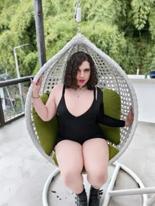 day on the terrace 💥☀💋🌺 de catleya_noire Foto