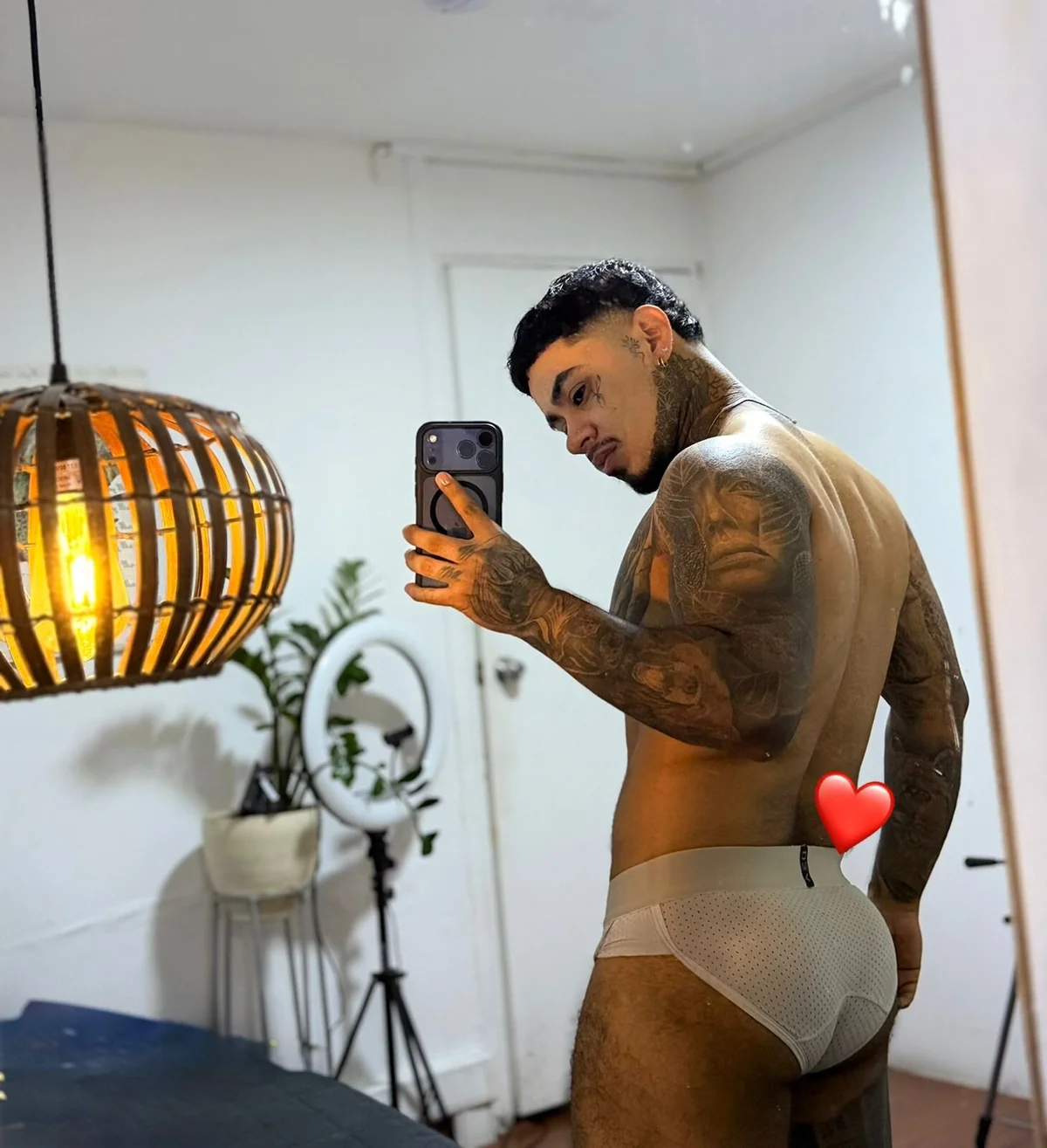 Foto em tendência de JordanSmiith_ 5791