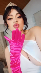 ArielCollin Goddess 🫅 Pic 4