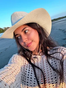 SofieBunnie Sun lover Pic