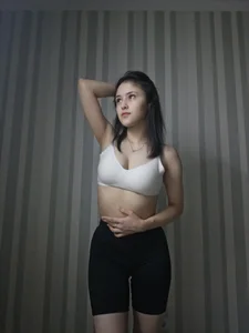 VerlieChahal Bra mood Pic 6