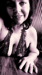 2-24-22 Daily dose od RachaelRay69  2 snímek