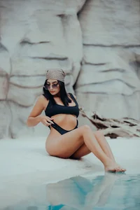 IzzyWild Temptations in the Oasis🌊 Foto 2