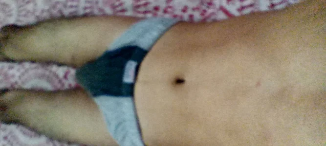 karan_143 With underware Immagine  2