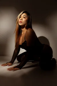 _MeganRain My black lingerie🖤🌹 Foto 2