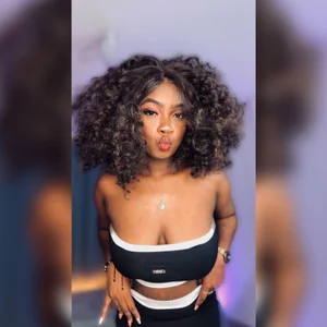Brittanyjhons_ Public Hình 4