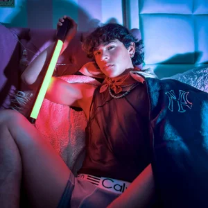 Luke_Howland kullanıcısının Welcome to my room albümü -  2 fotoğraf