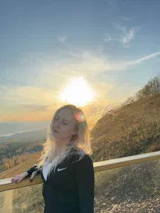 CatarinaGulla 🏞️nature and me🏞️ Pic