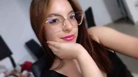 Jazmin_graygr's Hi welcome! Sex Photo 1
