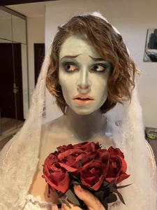 SabrinaRayX This image is very feminine and sensual. a sexy bride who just can't get married) Fotka 3