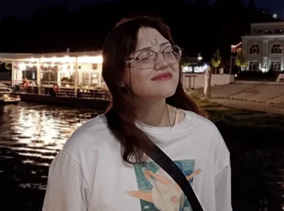 Public od Lunabate  5 snímek