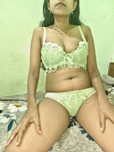 Sexy_couple432 Public Pic 4